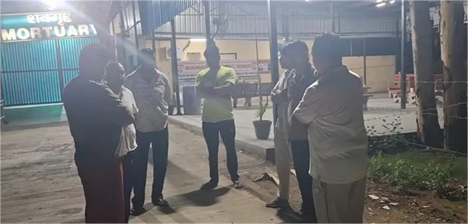 Palwal Road Accident: हथीन मोड़ के पास अनियंत्रित होकर नाले में गिरी स्कॉर्पियो, हादसे में एक युवक की मौत