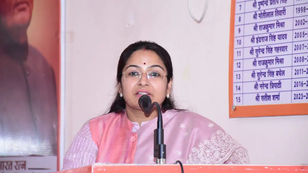 MP Politics: जाति प्रमाण-पत्र विवाद में घिरीं मंत्री प्रतिमा बागरी, कांग्रेस ने दी है हाई कोर्ट में चुनौती