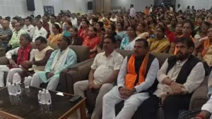 PM Modi Mann Ki Baat Bhilai News: भिलाई में पीएम मोदी की ‘मन की बात’ का सामूहिक श्रवण; संगठन महामंत्री पवन साय रहे मौजूद, PM ने की कोरबा की तारीफ