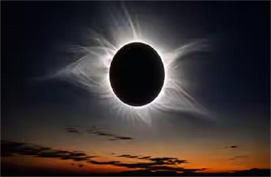 Solar Eclipse 2027: 75 साल बाद सऊदी अरब में दिखेगा पूर्ण सूर्य ग्रहण, 21वीं सदी की सबसे बड़ी खगोलीय घटना