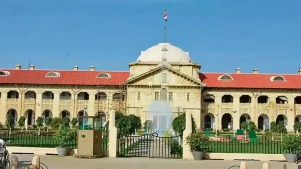 इलाहाबाद हाईकोर्ट की राज्य सरकार को कड़ी फटकार: गोवंश ले जाने पर वाहन जब्ती व नीलामी अवैध, ₹2 लाख मुआवजा देने का आदेश