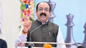 सरगुजा-जशपुर की खराब सड़कों पर एक्शन में सरकार; डिप्टी सीएम ने दिए मरम्मत के निर्देश, इन प्रमुख मार्गों का होगा पुनर्निर्माण
