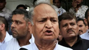 CAG रिपोर्ट का हवाला देकर अशोक गहलोत का बड़ा आरोप: 37 में से 21 योजनाओं पर खर्च हुआ ‘शून्य’ बजट