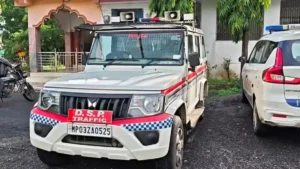छिंदवाड़ा में हूटर-बत्ती और नंबर प्लेट से छेड़छाड़ करने वालों की अब खैर नहीं: 15 दिनों का विशेष अभियान शुरू, कटेगा ₹5000 तक चालान