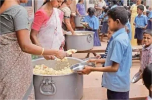 पीएम पोषण योजना: हरियाणा शिक्षा विभाग का बड़ा फैसला, खराब खाद्य सामग्री मिली तो सप्लायर पर गिरेगी गाज