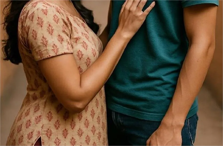 हिसार के खेतों में मिले युवक-युवती के शव: एक-दूसरे का हाथ थामे उठाया खौफनाक कदम, मिला 6 पन्नों का सुसाइड नोट