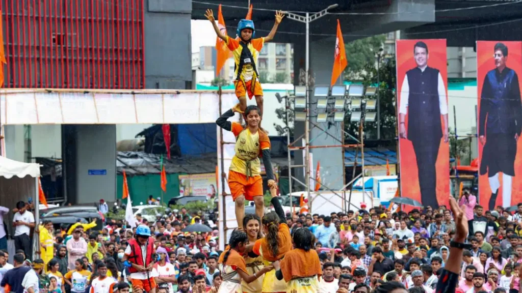 दही हांडी उत्सव पर महायुति सरकार का बड़ा फैसला: खेल विकास कोष से ₹1.12 करोड़ मंजूर, 1.60 लाख गोविंदा होंगे कवर