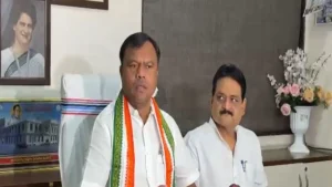 विश्व आदिवासी दिवस पर छत्तीसगढ़ में ‘आदिवासी बनाम वनवासी’ की सियासत: दीपक बैज का सीएम पर बड़ा हमला, मांगी माफी