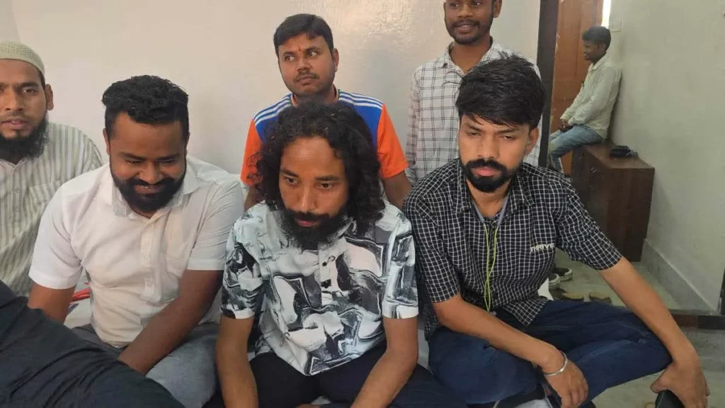 जयराम महतो और थानेदार विवाद में देवेंद्र नाथ महतो की एंट्री: पुलिस एसोसिएशन को दी चेतावनी, बोले- ‘गोपनीयता हनन पर पुलिस मांगे माफी’