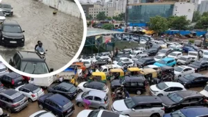गुरुग्राम में मूसलाधार बारिश से सड़कें बनीं दरिया: दिल्ली-जयपुर एक्सप्रेसवे पर लगा भीषण जाम, वर्क फ्रॉम होम की एडवाइजरी