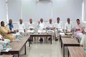 चंडीगढ़ में कांग्रेस विधायक दल की अहम बैठक: हुड्डा के नेतृत्व में राज्यपाल से मिले विधायक, सौंपा ज्ञापन