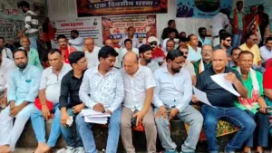 धनबाद में भाकपा माले का प्रदर्शन: निरसा-गोविंदपुर एलिवेटेड फ्लाईओवर की गुणवत्ता पर उठाए सवाल, DPR सार्वजनिक करने की मांग