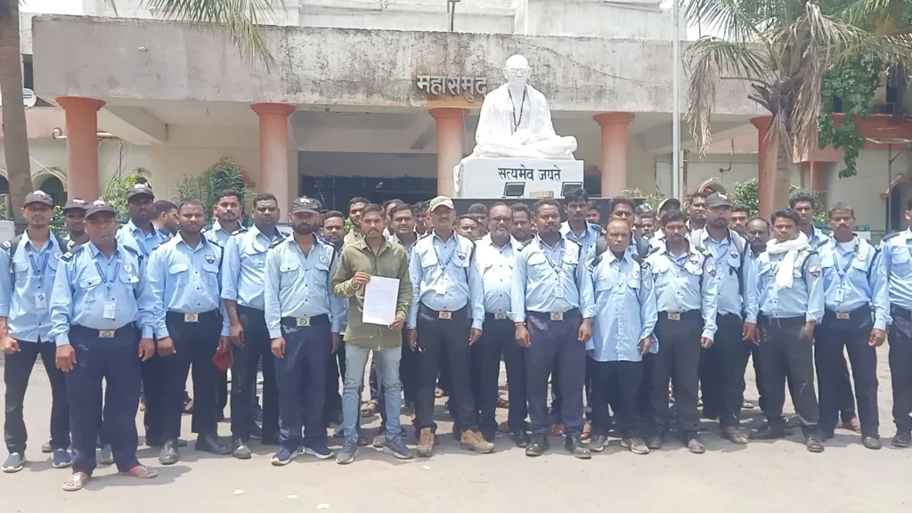 महासमुंद: शराब दुकानों के सुरक्षाकर्मियों को 2 माह से नहीं मिला वेतन, 11 तारीख को सामूहिक इस्तीफे की दी चेतावनी