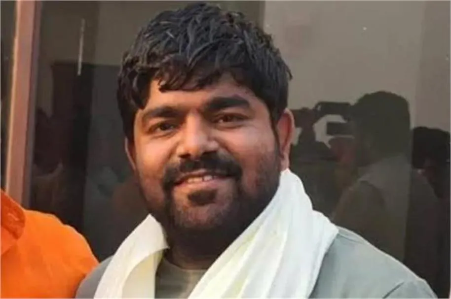 मोनू मानेसर को फिर मिली जान से मारने की धमकी! 100 गोलियां मारने और बम से उड़ाने की बात कही, पुलिस में शिकायत दर्ज