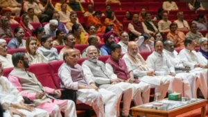 NDA संसदीय दल की ‘मंगल मिलन’ बैठक: पीएम मोदी की मौजूदगी में रोजगार पर प्रेजेंटेशन, 10 सालों में 17.1 करोड़ नौकरियां देने का दावा