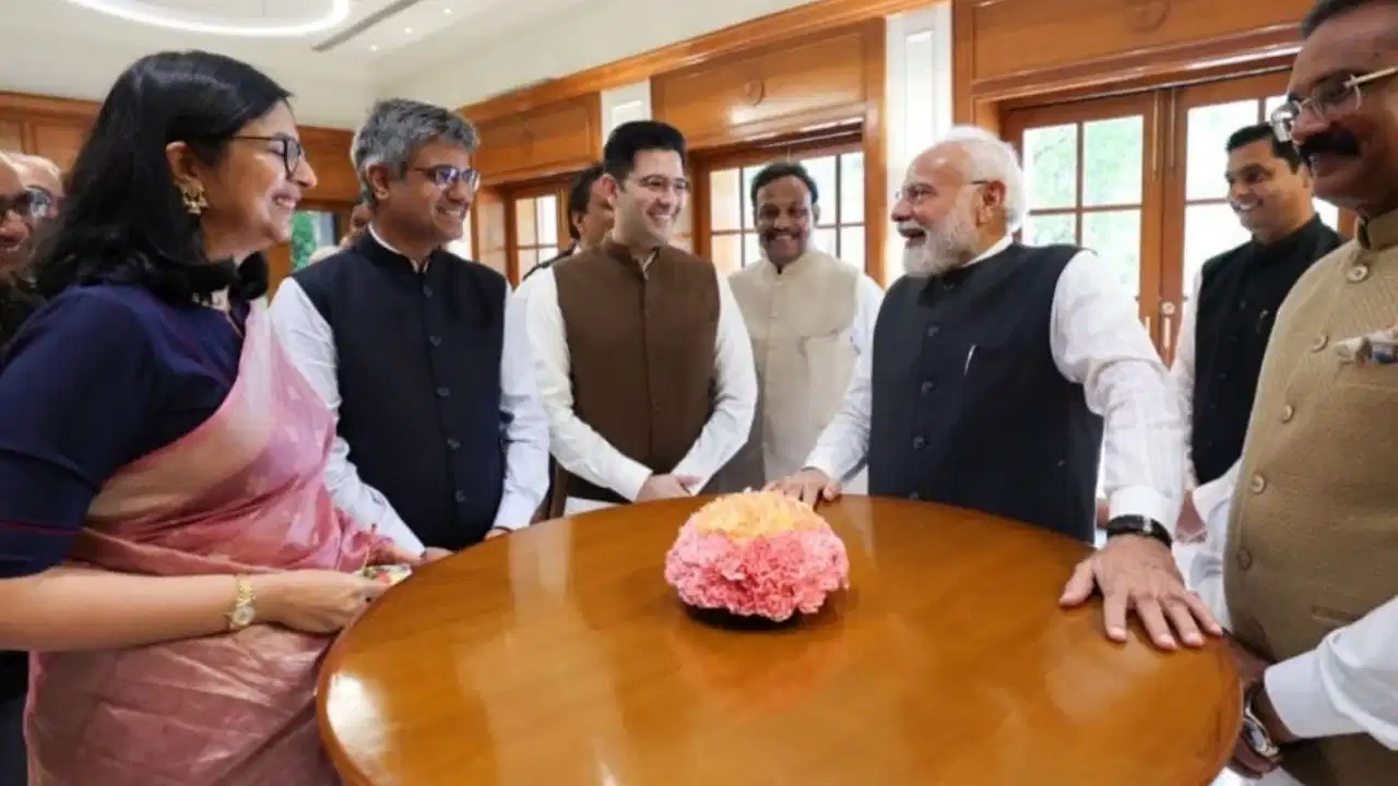 पीएम मोदी ने पहली बार राज्यसभा सांसद बने 36 बीजेपी नेताओं से की मुलाकात, दिया ‘वर्तमान में जीने’ का गुरुमंत्र