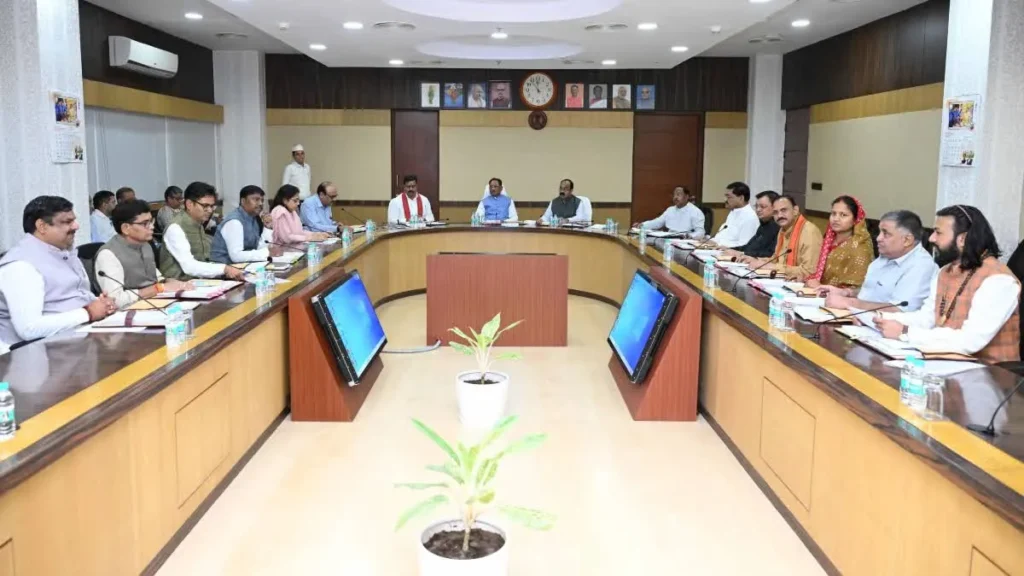विष्णु देव साय कैबिनेट के 7 बड़े फैसले: 500 करोड़ का AI मिशन मंजूर, BEML प्लांट और PWD में WAMIS सिस्टम लागू