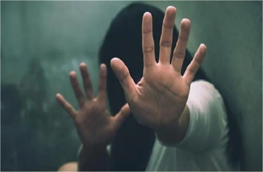 लुधियाना के रेडिसन ब्लू होटल में NRI युवती से दुष्कर्म का प्रयास! ढोंगी पंडित बोला- “तेरे अंदर भूत है”, एफआईआर दर्ज