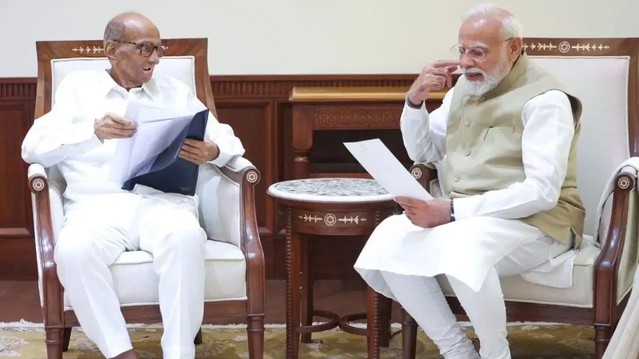महाराष्ट्र की सियासत में नए सियासी समीकरणों की सुगबुगाहट, शरद पवार गुट और बीजेपी की मुलाकातों से हड़कंप