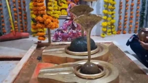 बड़वानी का ऐतिहासिक सिद्धनाथ महादेव मंदिर: जहां एक स्वयंभू तो दूसरा उड़कर आया था शिवलिंग, जानें राजाओं के जमाने की अखंड ज्योति का रहस्य