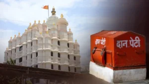 सिद्धिविनायक मंदिर में ₹18 करोड़ की चोरी का खुलासा: 46 कर्मचारी निलंबित, 9 गिरफ्तार; सदा सरवनकर ने UBT पर साधा निशाना
