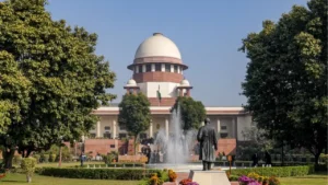 सुप्रीम कोर्ट का ऐतिहासिक फैसला: बिना थर्ड पार्टी इंश्योरेंस पेट्रोल पंप पर नहीं मिलेगा ईंधन, नए वाहनों की बीमा अवधि भी बढ़ाई