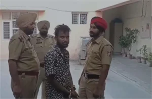 Jalandhar Crime Suspicion: जालंधर में 3 साल की बच्ची के साथ घूमते नशेड़ी को लोगों ने पकड़ा; जानें क्या है पूरा सच