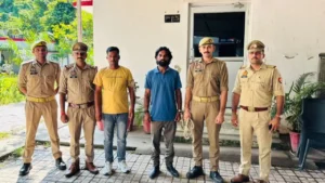 फर्जी मत्स्य अधिकारी बनकर मछली पालकों से रंगदारी: बरेली पुलिस ने शातिर गिरोह का किया भंडाफोड़