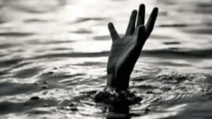 Chatra Drowning Case: पूरनाडीह गांव के पास नदी किनारे मिले दो साइकिल और बैग, दो बच्चों के शव बरामद होने से हड़कंप