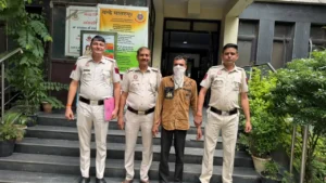Baljit Nagar Murder Mystery: 10 साल की बेटी के बयान से खुला राज, पत्नी का गला घोंटने वाले पति को पुलिस ने दबोचा