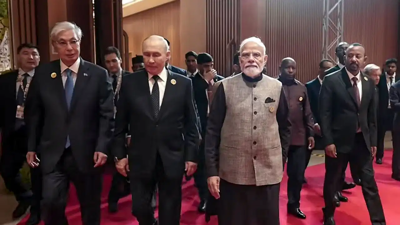 Delhi BRICS Summit: मोदी के डिनर में 160 कलाकारों की ‘BRICS सिम्फनी’, जिनपिंग और अबू धाबी क्राउन प्रिंस नहीं हुए शामिल