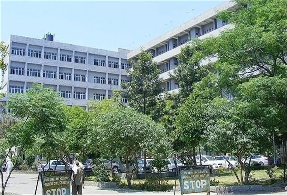Amritsar Medical News: गुरु नानक देव अस्पताल में जल्द शुरू होंगी सुपर स्पेशलिटी सेवाएं; किडनी ट्रांसप्लांट समेत मिलेंगे ये बड़े इलाज