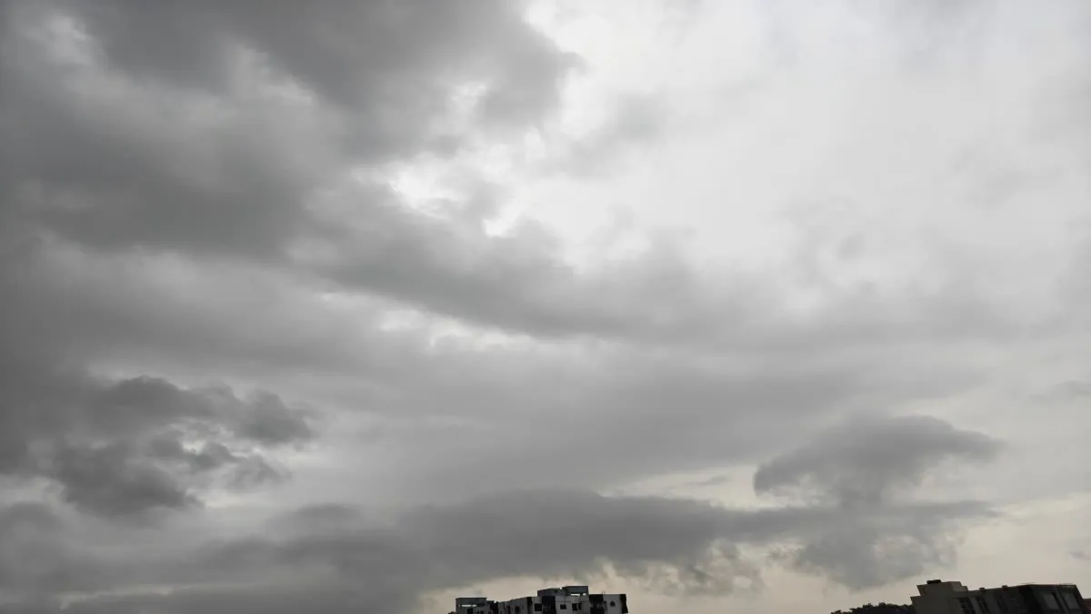 Jharkhand Weather Update: झारखंड में आज छाए रहेंगे बादल; 30-40 किमी की रफ्तार से चलेंगी हवाएं, अलर्ट जारी