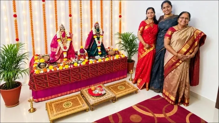 Bhopal Laxmi Pujan: भोपाल में महाराष्ट्रीयन परिवारों के घर विराजीं ज्येष्ठ और कनिष्ठ गौरी; महाभोग में सजीं 16 तरह की सब्जियां