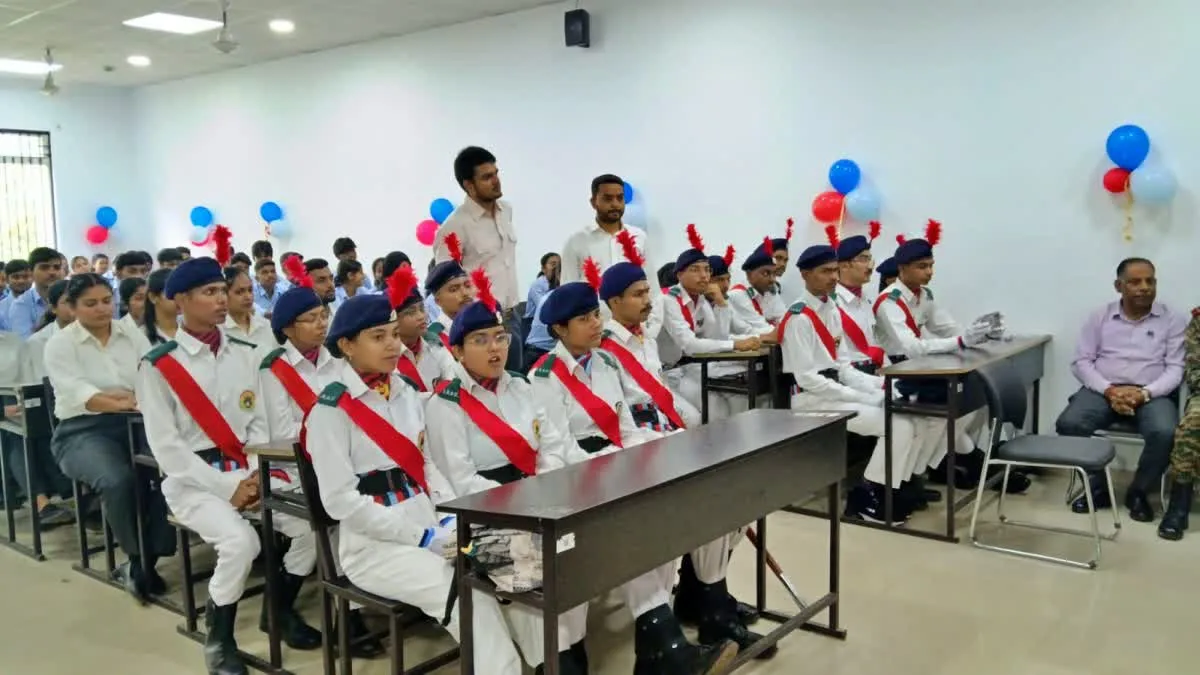 झारखंड रक्षा शक्ति विश्वविद्यालय में 3rd बटालियन NCC की दो कंपनियों की शुरुआत, कर्नल संतोष कुमार ने किया उद्घाटन