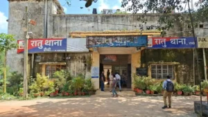 Crime in Ranchi: कबाड़ी को बेची कार और थाने में दर्ज करा दी चोरी की FIR, 4 लाख के क्लेम के चक्कर में फंसा प्रिंस कुमार