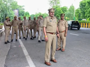 Sukhbir Khalifa FIR Noida: पर्थला फ्लाईओवर पर प्रदर्शन के दौरान हंगामा, रास्ता रोकने और सरकारी संपत्ति को नुकसान पहुंचाने पर केस