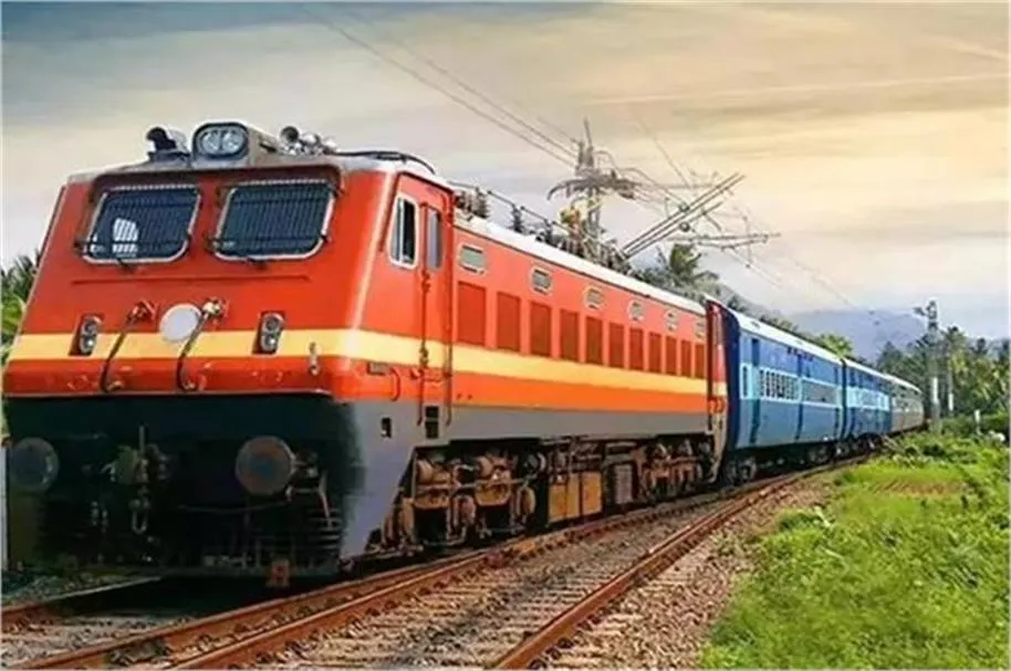 Jalandhar Amritsar Rail Alert: जालंधर-अमृतसर रेल रूट प्रभावित; 21 ट्रेनें रद्द, कई गाड़ियां शॉर्ट-टर्मिनेट और डायवर्ट