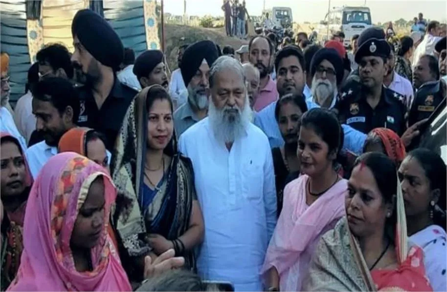 Haryana News: पूर्वांचल समाज की आस्था का सम्मान, अंबाला कैंट में छठ घाट के लिए मंत्री अनिल विज ने खोला खजाना