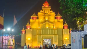Ramgarh Durga Puja 2026: रामगढ़ के बरकाकाना में खुले मां दुर्गा के पट, सीसीएल महाप्रबंधक ने किया भव्य पंडाल का उद्घाटन