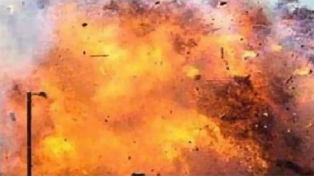 Bharuch GIDC Chemical Factory Blast: गुजरात के भरूच में फार्मा कंपनी में भीषण धमाका, 5 मजदूरों की दर्दनाक मौत और 2 घायल