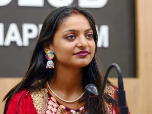 Mona Lisa Birth Certificate MP High Court Verdict: इंदौर हाईकोर्ट का बड़ा फैसला, मोनालिसा के पहले जन्म प्रमाण पत्र को रद्द करने का आदेश निरस्त