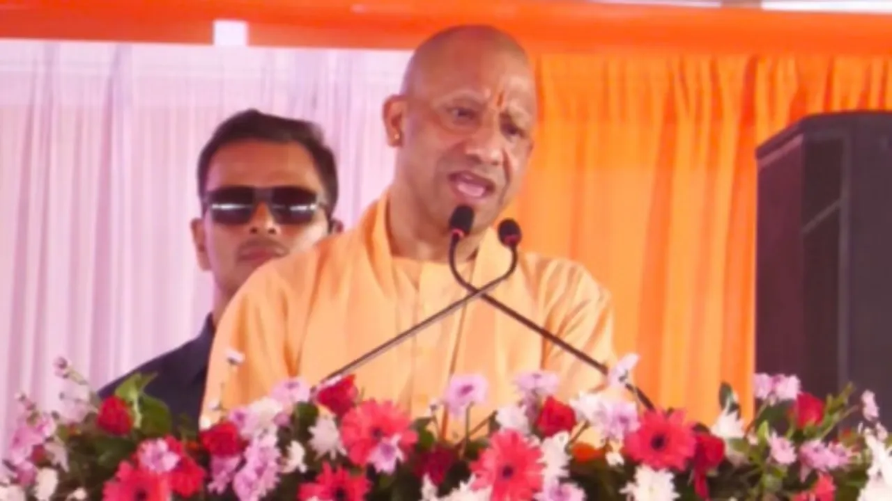 Yogi Adityanath on Navratri 2026: सीएम योगी ने की मां कालरात्रि की आराधना, कहा— ‘2017 से पहले प्रदेश में था रक्तबीज रूपी माफिया का आतंक’