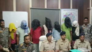 Deoghar Police Action: देवघर में नशे के कारोबारियों पर पुलिस का शिकंजा, 40 से अधिक आरोपी भेजे गए जेल