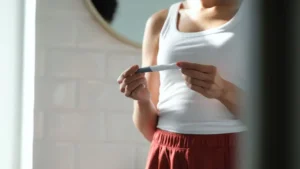 Pregnancy Test Correct Time: पीरियड मिस होने से पहले टेस्ट करना क्यों है सही नहीं? जानें प्रेगनेंसी टेस्ट का सही समय