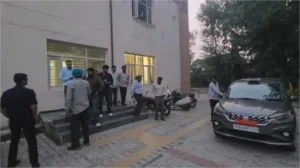 Gurdaspur Income Tax Raid: दोरांगला सब-तहसील कार्यालय में इनकम टैक्स विभाग की छापेमारी, पांच घंटे तक खंगाले रिकॉर्ड