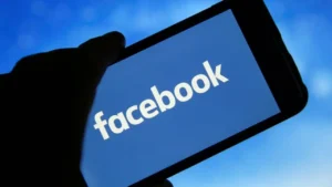 Facebook Video First Experience: फेसबुक खोलने पर अब सीधे दिखेगा फुल-स्क्रीन वीडियो, मेटा ला रहा है नया अपडेट