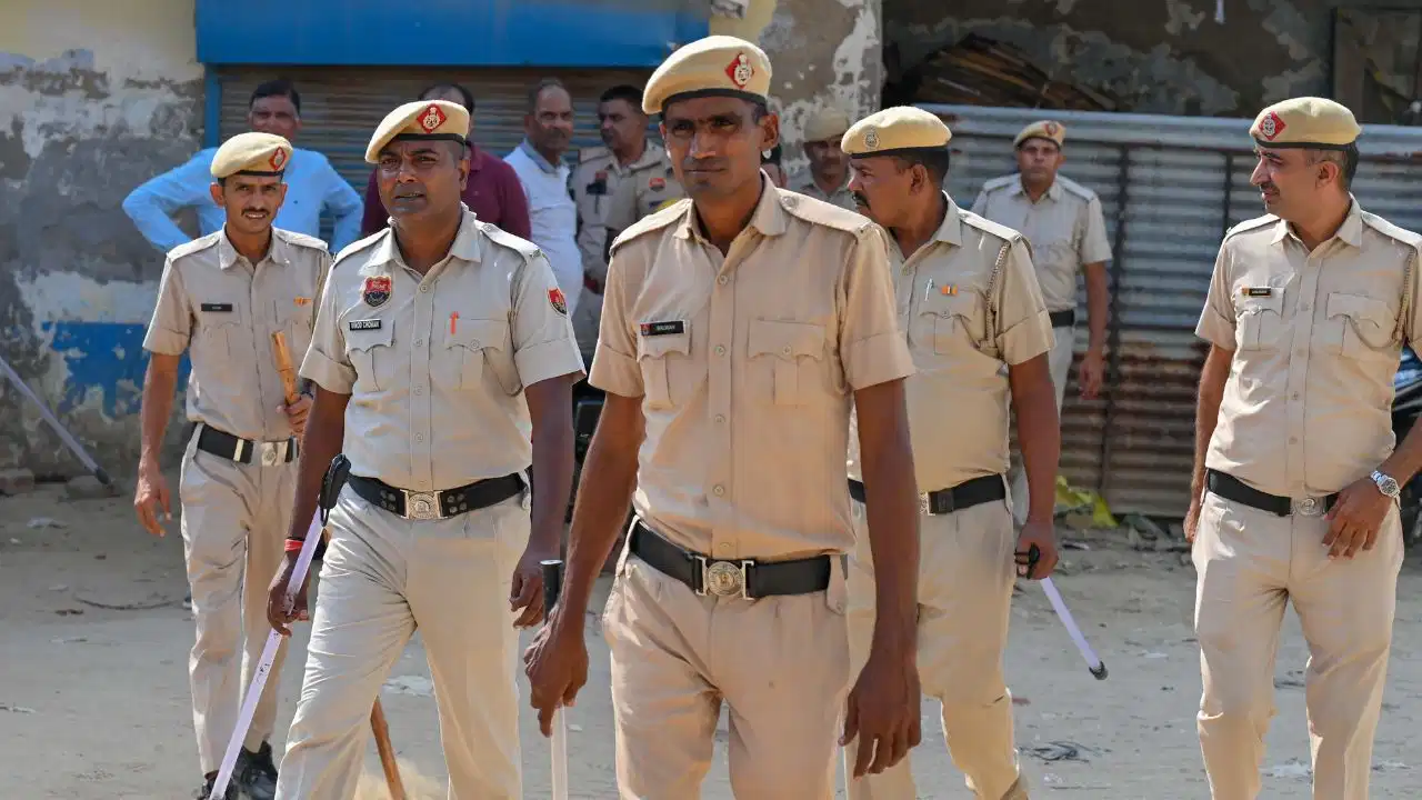 Gwalior News: नीट की तैयारी कर रही नाबालिग से लिफ्ट के बहाने रेप, वीडियो बनाकर 10 महीने तक किया ब्लैकमेल