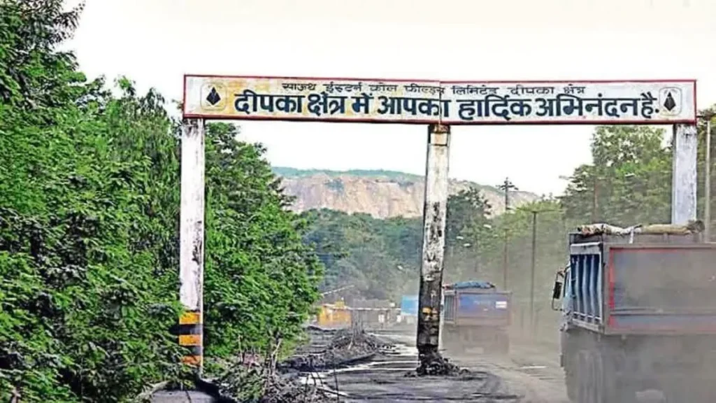 Chhattisgarh Employees Federation News: संभाग स्तरीय प्रदर्शन के बाद उग्र आंदोलन की चेतावनी, एरियर्स और अनुकंपा नियुक्ति की मांग पर अड़े कर्मचारी