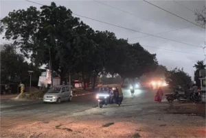 Ludhiana Weather Update: लुधियाना में अचानक बदला मौसम का मिजाज, दिन में ही छाई काली घटा और झमाझम बारिश